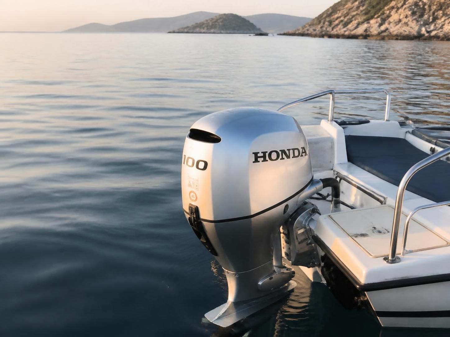 découvrez comment choisir le moteur honda hors bord idéal pour vos sorties en mer, alliant puissance, fiabilité et performance pour une expérience nautique optimale.